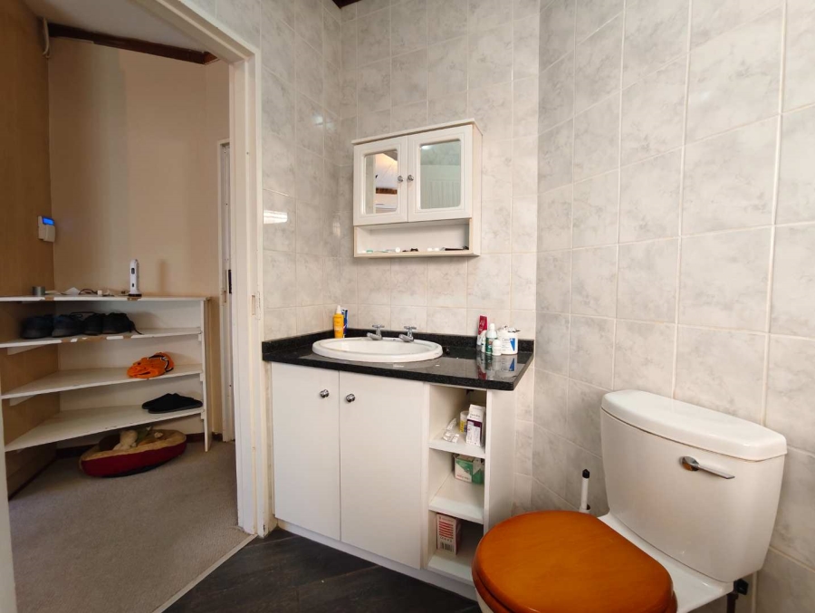 3 Bedroom Property for Sale in Langenhovenpark Free State